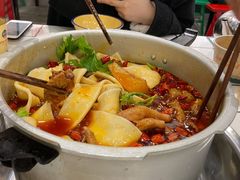 -晓彭肥肠鸡·泡椒鸡火锅(水木天地店)