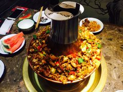 炭火销魂蛙锅-沪小二炭火蛙锅(淮海中路美食不夜城店)
