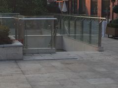 -易生活购物公园