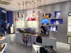 -茂昌眼镜(南京西路店)