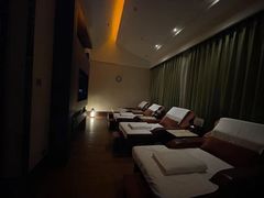 -爱乐国际温泉水疗会