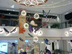 -百联临沂购物中心(临沂路店)