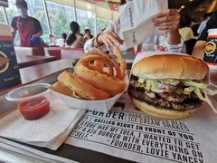 -FATBURGER 特富客汉堡(外交公寓店)