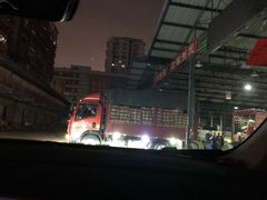 -菜园坝水果市场