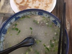 -王小王羊汤馅饼(欧亚商都店)