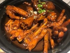 红烧鸡爪-小菜园新徽菜(常州金坛吾悦店)