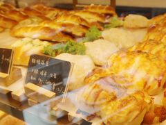 -BONBON BAKERY