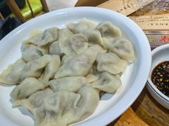 芹菜猪肉饺子-春發合饭庄