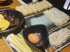 -呷哺呷哺 黄金牧场 (新中关购物中心店)