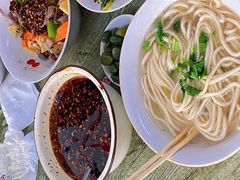 -正宗胖子抻面馆(岭东路店)