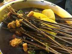 -拈签一笑黄牛肉辣卤串串