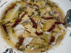 -渔语鱼酸菜鱼新川菜(来福士店)