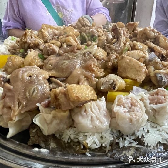 竹泉居·特色糯米干蒸蒸鸡