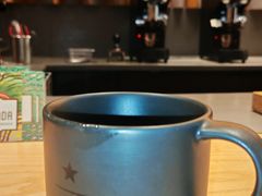 -星巴克臻选(济南恒隆店)