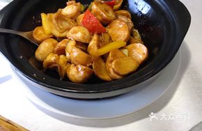 Baby Garlic Spare Ribs with Abalone