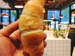 -Dough&Joe团憩(瑞虹天地月亮湾店)