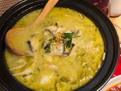 -九锅一堂酸菜鱼(学府凯德店)