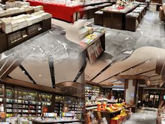 -凤凰国际书城(凤凰广场店)