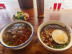 -矮子粉店1985·长沙米粉(湘春路店)