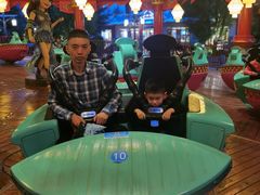 -七彩云南欢乐世界