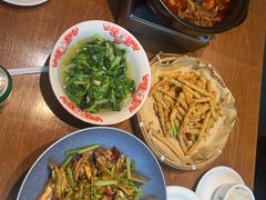 -肖记公安牛肉鱼杂馆·省级非物质文化遗产(万松园直营店)