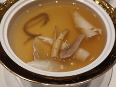 -景月阁空中食府(希尔顿酒店)