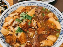 卤煮火烧-门框胡同百年卤煮(新街口店)