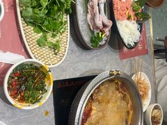 -一绪に寿喜烧(荟聚店)