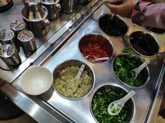-野菌园·野生菌火锅首创第一家(关兴路总店)