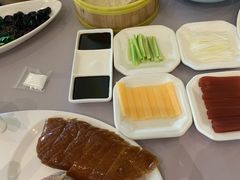 北京挂炉烤鸭半只-丰鲤楼•闽南茶楼(仟禧汇店)