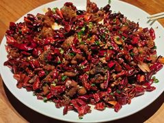 -渝半城经典川粤菜(重庆天地店)