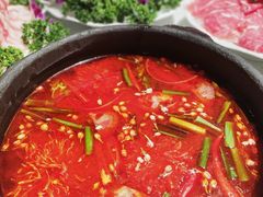 -贵府酸汤牛肉火锅·贵州老字号(飞山街店)