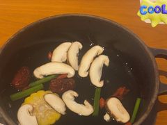 -呷哺呷哺 黄金牧场 (盛世天骄店)