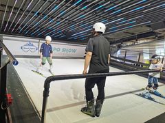 -Hopo Snow 城市滑雪空间(来福士广场购物中心店)