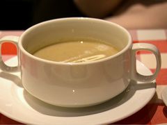 法式奶油蘑菇汤-卡本妮法餐厅·北京和平宾馆