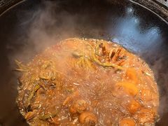 -锅老头海鲜铁锅炖