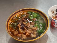 -花溪牛肉粉(八鸽岩店)