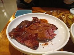 -老鼎万春卤菜(五代传承创始老店)