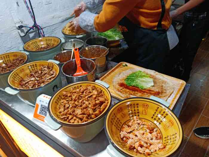 翟记老妈妈卷饼-"整体的味道还是不错的,那一天买了三个饼,.