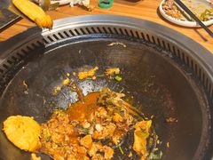 -锅老头海鲜铁锅炖