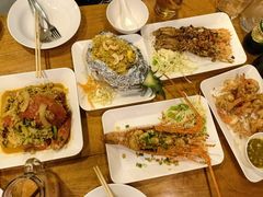 -两兄弟Song Pee Nong(2号店)