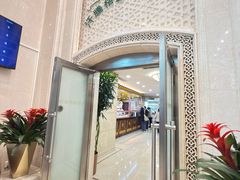 -汗腾格里·风味餐厅(新疆驻京办店)