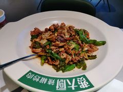 -费大厨辣椒炒肉(黄兴中心广场店)