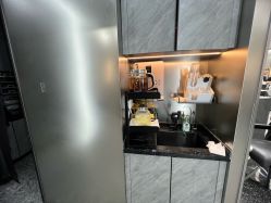 -A&L salon