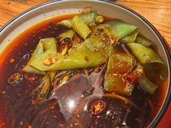 -苹果树下艺术餐厅(宋庄店)