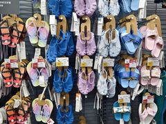 -迪卡侬(西华店)