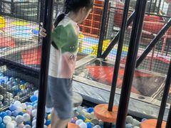 -嗨翻Hi-Fun竞技主题乐园·蹦床团建生日轰趴(荆川 国光1937店)