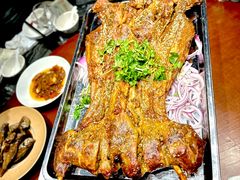 -桃园农庄烤全羊(江秋路店)