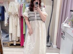 -绮梦微胖大码女装(东方社区三十一街坊店)