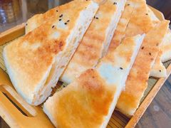 饽饽饼-王明古法砂锅居(开化寺店)